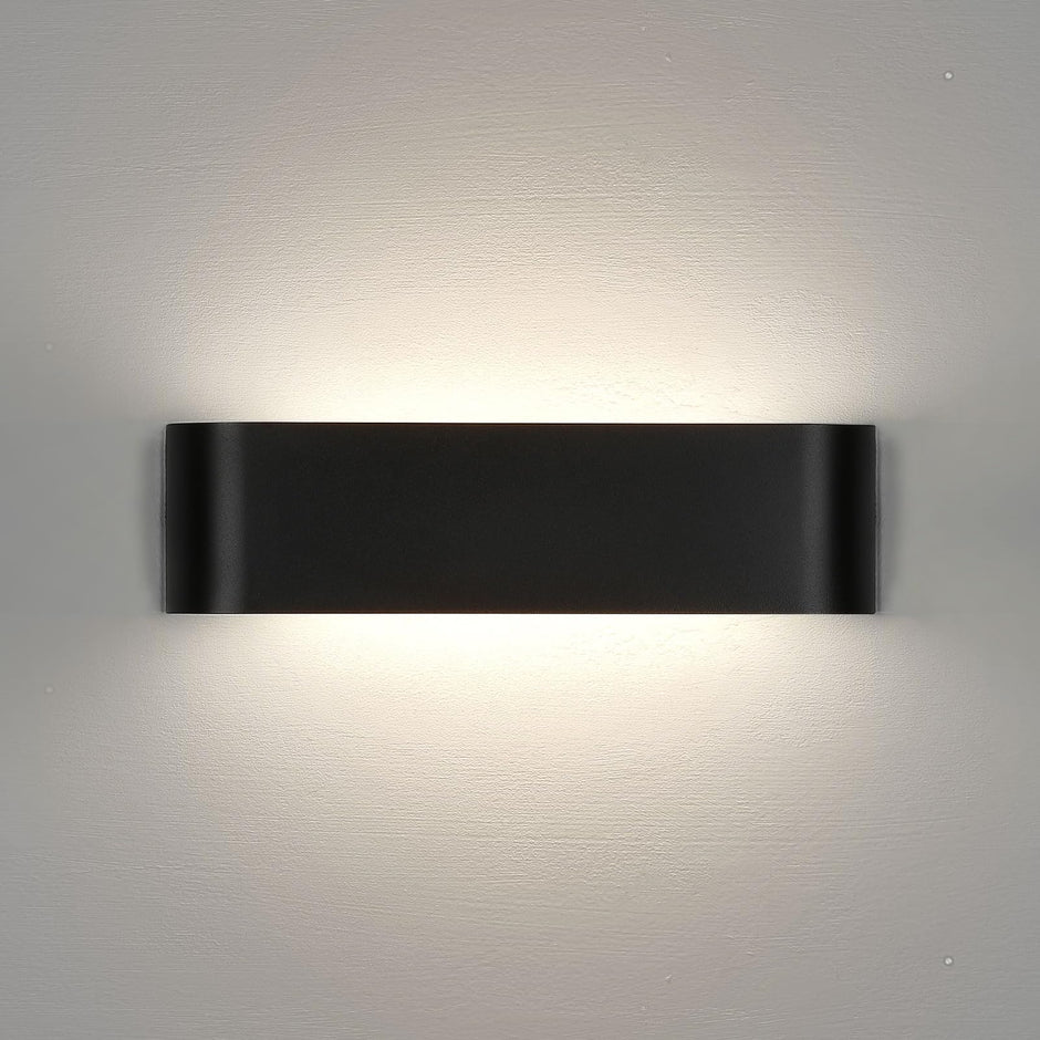 💡 LED stenska svetilka 16W, 4000K – moderna črna, 30cm