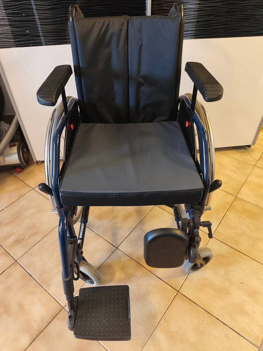 Invalidski voziček Meyra Eurochair - KOT NOV- POSREDNIŠKA PRODAJA - naklikaj.si