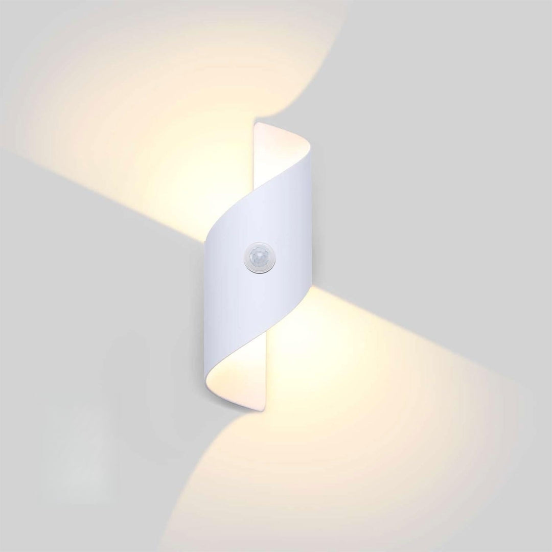 💡 LIGHTESS outdoor LED wall lamp 12W with motion sensor - white, IP66, 3000K, aluminum