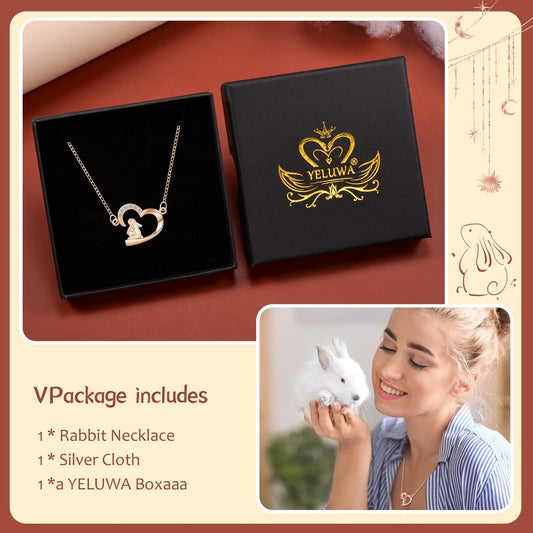 🐇 Ogrlica YELUWA iz srebra 925 – zajček v srcu in luni (rose gold) - naklikaj.si