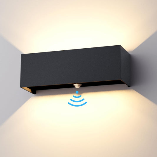 💡 KLIGHTEN zunanja LED stenska svetilka 30W s senzorjem gibanja – antracit, nastavljiv kot snopa, IP65, 3000K, aluminij