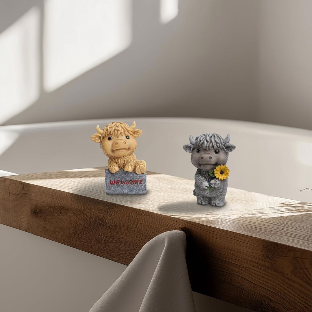 Dekorativni set figuric “Scottish Highland Cattle” – 2 kosa