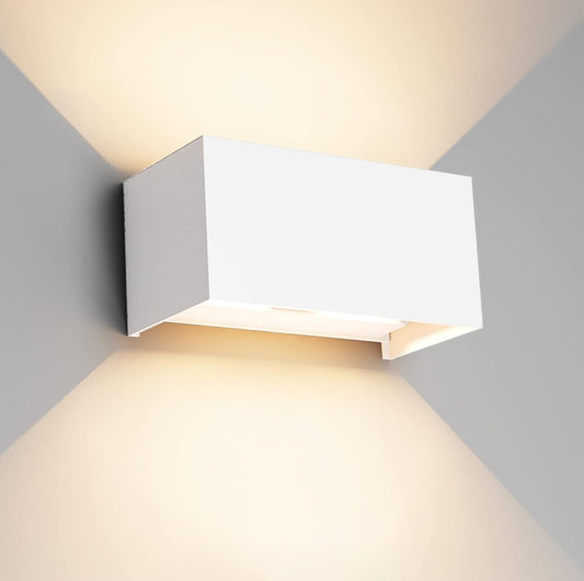 💡KLIGHTEN zunanja LED stenska svetilka 24W – bela, nastavljiv kot snopa, IP65, 3000K, aluminij