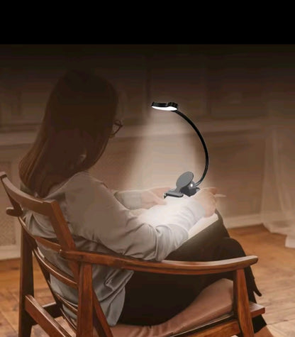 💡 LED Clip-On Desk Lamp – Black, USB Rechargeable